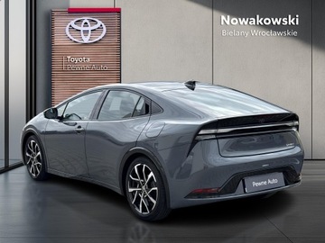 Toyota Prius V (XW60) 2.0  Hybrid Dynamic Force Plug-in 223KM 2023 Toyota Prius Plug-in Hybrid Executive V (2023-), zdjęcie 26