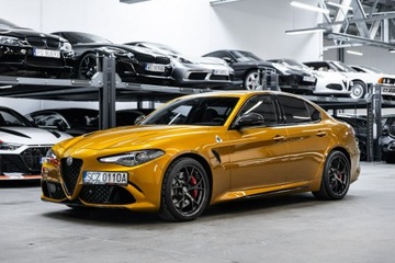 Alfa Romeo Giulia II Sedan Facelifting 2.9 Turbo 510KM 2022 Alfa Romeo Giulia Quadrifoglio 510 KM. FV 23%., zdjęcie 10