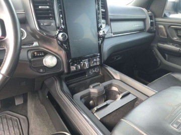 RAM 1500 Limited Crew Cab Standard Bed 2023 5.7 Benzyna 395KM, zdjęcie 9