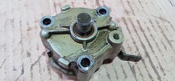 YAMAHA TDM 850 4TX МАСЛЯНЫЙ НАСОС
