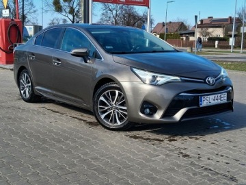 Toyota Avensis III Sedan Facelifting 2015 1.8 Valvematic 147KM 2016 Toyota Avensis 1.8 147KM FULL LED Skóra Kamera Navi Salon Polska Bezwypadek