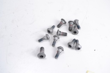 Śruby tarczy hamulcowej YAMAHA YZF R7 22-