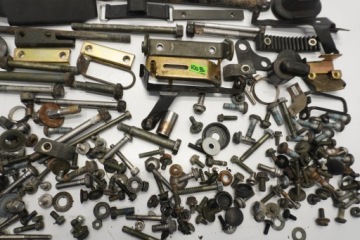 YAMAHA FZS FAZER 600 02-03 БОЛТЫ ВИНТЫ