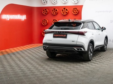 Omoda 5 1.5 T-GDI 224KM 2025 Od ręki - Omoda 5 1.5 T-GDI Hybrid Premium DHT 224KM, zdjęcie 9