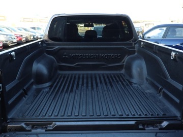 Mitsubishi L200 VI 2.2 Diesel 150KM 2021 Mitsubishi L200 2.2 DI-D, Salon Polska, zdjęcie 11