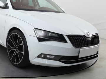 Skoda Superb III Kombi 2.0 TSI 280KM 2015 Skoda Superb 2.0 TSI, 4X4, Automat, Skóra, Navi, zdjęcie 21