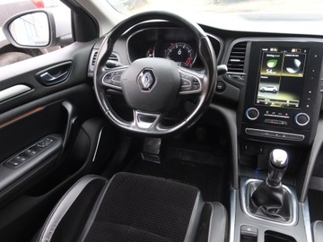 Renault Megane IV Hatchback 5d 1.3 TCe 140 FAP 140KM 2018 Renault Megane 1.3 TCe, Salon Polska, Serwis ASO, zdjęcie 6