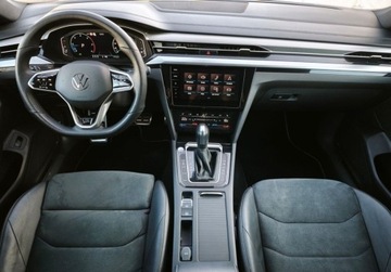 Volkswagen Arteon Fastback Facelifting 2.0 TDI 200KM 2021 Volkswagen Arteon R-Line Pakiety, ACC, Kamera 360, HarmanKardon, GPS, Pan, zdjęcie 3