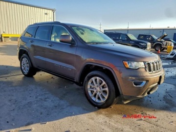Jeep Grand Cherokee IV 2021 Jeep Grand Cherokee 2021 r., 3,6L LAREDO 3.6 Benzyna 293KM