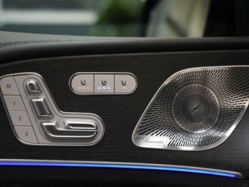 Mercedes GLE V167 SUV Facelifting 3.0 450d 367KM 2025 MERCEDES-BENZ GLE 450 d 4-Matic AMG Line 3.0 (367KM) 2025, zdjęcie 12