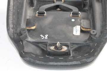 TRIUMPH TIGER 955i 01-06 SIEDZENIE TYŁ PASAŻERA