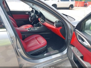 Alfa Romeo Giulia II 2018 Alfa Romeo Giulia Ti 2018 2.0l 2.0 Benzyna 280KM, zdjęcie 10