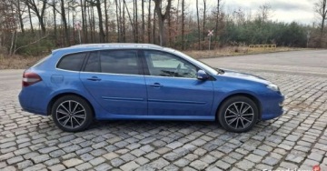 Renault Laguna III Grandtour Phase II 2.0 dCi 130KM 2014 Renault Laguna Renault Laguna 2.0dci 130KM R-link 2.0 Diesel 130KM, zdjęcie 3
