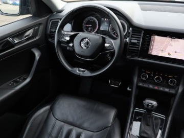 Skoda Kodiaq I SUV 2.0 TDI SCR 200KM 2021 Skoda Kodiaq 2.0 TDI, Salon Polska, 197 KM, 4X4, zdjęcie 6