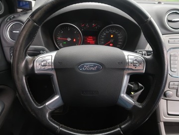 Ford Mondeo IV Hatchback 1.8 Duratorq TDCi 125KM 2009 Ford Mondeo 1.8 TDCi, Salon Polska, 1. Właściciel, zdjęcie 15
