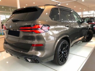 BMW X5 G05 SUV Facelifting 3.0 40d 352KM 2026 BMW X5 xDrive40d Sport Suv 3.0 (352KM) 2026, zdjęcie 2