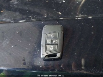 Volkswagen Tiguan II 2022 Volkswagen Tiguan 2022 Volkswagen Tiguan 2.0T SE 4MOTION 2.0 Benzyna 184KM, zdjęcie 14