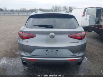 Alfa Romeo Stelvio SUV Facelifting 2.0 Turbo 280KM 2021 Alfa Romeo Stelvio 2021 Alfa Romeo Stelvio Ti AWD 2.0 Benzyna 280KM, zdjęcie 4