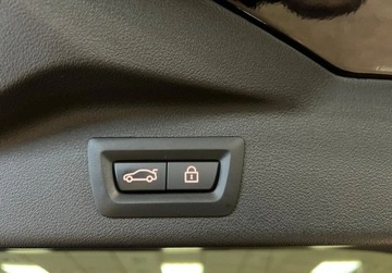 BMW X7 SUV 3.0 40d 340KM 2022 BMW X7 Salon Poska ASO R CARS Warszawa 3.0 Diesel 340KM, zdjęcie 23