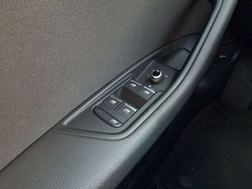 Audi A4 B9 Avant Facelifting 2.0 35 TDI 163KM 2023 Audi A4 Avant Audi smartphone interface Kamera Gwarancja 2.0 Diesel, zdjęcie 15