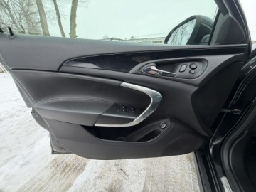 Opel Insignia I Country Tourer 2.0 CDTI Ecotec 163KM 2014 Opel Insignia Country Tourer 2.0 CDTI 163KM Navi, zdjęcie 17