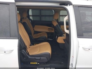 Kia Carnival II 2024 Kia Carnival 2024 Kia Carnival EX FWD 3.5 Benzyna 290KM, zdjęcie 10