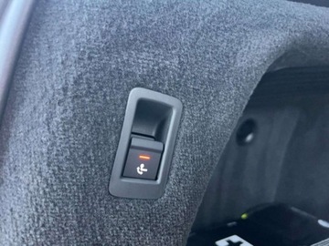 Audi A6 C8 Avant Facelifting 2.0 45 TFSI 265KM 2025 Audi A6 Avant 45 TFSI S Line Matrix LED Panoramiczny dach Gwarancja do 2030, zdjęcie 15