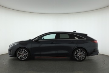 Kia Proceed Shooting Brake 1.6 T-GDI 204KM 2021 Kia ProCeed GT 1.6 T-GDI, Automat, Skóra, Navi, zdjęcie 2