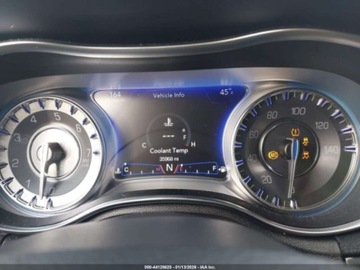 Chrysler 300C II 2018 Chrysler 300 Touring 2018 3.6 Benzyna 292KM, zdjęcie 10