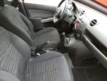 Mazda 2 II Hatchback 5d 1.3 75KM 2010 Mazda 2 1.3 PROSTA benzyna 5 DRZWI klimatyzacja piekny kolor 1.3 Benzyna, zdjęcie 33