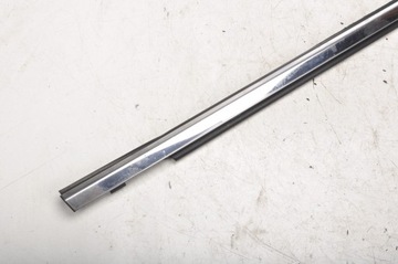 INFINITI Q50 LISTWA SZYBY PRZEDNIA PRAWA