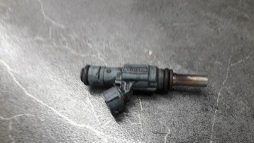 0280157012 wtryskiwacz AUDI TT 3.2FSI