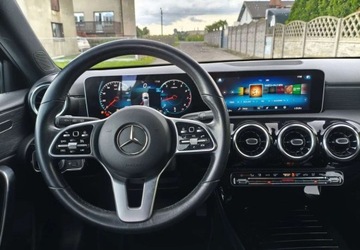 Mercedes Klasa A W177/V177 2019 Mercedes-Benz Klasa A 180 7G-DCT 1.3 Benzyna 136KM, zdjęcie 12