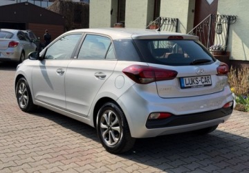 Hyundai i20 II Hatchback 5d Facelifting 1.0 T-GDi 100KM 2020 Hyundai i20 1.0T 100KM KLIMA Tempomat As. Pasa Bezwypadkowy Super stan, zdjęcie 2