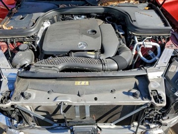 Mercedes GLC C253 2021 Mercedes-Benz GLC Coupe 300 4Matic 2021 2.0 Benzyna 255KM, zdjęcie 6