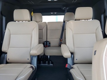 Chevrolet Suburban GMT900 2023 Chevrolet Suburban C1500 Premier 2023 5.3l 5.3 Benzyna 355KM, zdjęcie 10