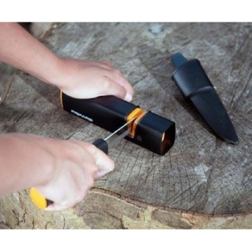 НОЖ FISKARS AX X5++ЛЕЗВИЕ 1057913 В ПОДАРОК