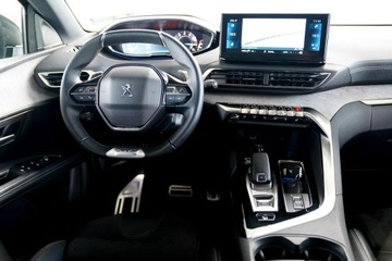 Peugeot 5008 II Crossover Facelifting 1.6 PureTech 180KM 2023 Peugeot 5008 GT kamera Skora adc NawI, zdjęcie 25