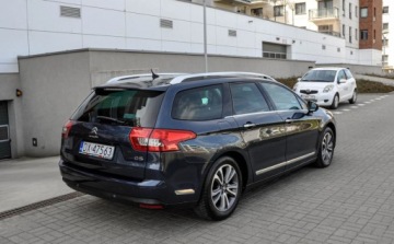 Citroen C5 III Tourer 2.0 BlueHDi 180KM 2015 Citroen C5 2,0HDI (180KM) Automat Lift Skory 2015 r. 2.0 Diesel 180KM, zdjęcie 7