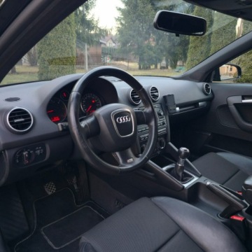 Audi A3 8P Hatchback 3d 2.0 TDI PD 170KM 2006 Audi A3 Sportback 2.0 TDI DPF S line Sportpaket, zdjęcie 26