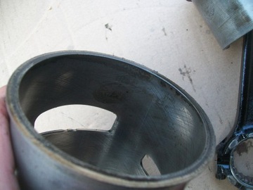 ПОРШЕНЬ + ШАТУН + ВТУЛКА EVINRUDE BRP E-TEC 5005443 351770