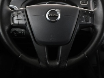 Volvo V40 II Hatchback Facelifting 2.0 D2 120KM 2017 Volvo V40 2.0D Klimatyzacja Tempomat Elektryka, zdjęcie 20