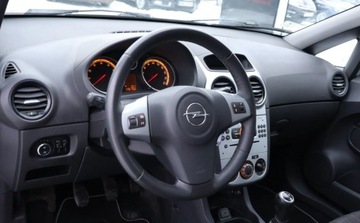 Opel Corsa D Hatchback 5d Facelifting 1.2 Twinport ECOTEC 85KM 2012 Opel Corsa Zadbany, klimatyzacja ,wielof. kierownica, Spalanie 4L 100 Km, zdjęcie 6