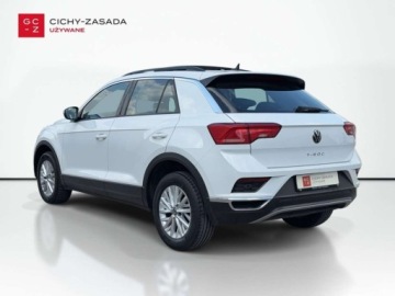 Volkswagen T-Roc I SUV 1.5 TSI ACT 150KM 2021 Volkswagen T-Roc 1.5TSI 150KM DSG FV23 Panorama Kamera cofania 1.5, zdjęcie 6