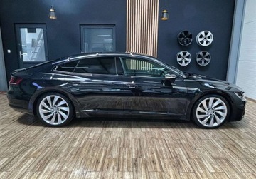 Volkswagen Arteon Fastback 2.0 TDI 240KM 2018 Volkswagen Arteon 2.0 TDI DSG 240 KM bezwypadkowy R-line navi vitrtual, zdjęcie 5