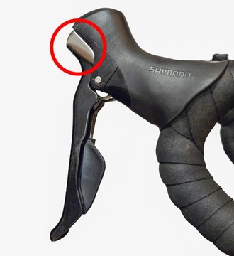 Kapa klamkomanetki szosowej Shimano Ultegra ST-R6800 prawa