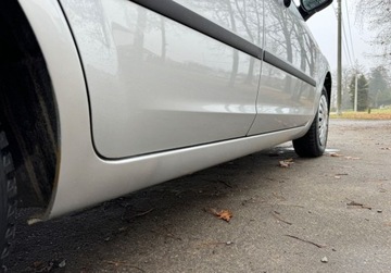 Ford Focus I Sedan 1.6 16V 100KM 2005 Ford Focus Niski przebieg, oryginal, bezwypadkowy, bez korozji. 1.6 100KM, zdjęcie 17