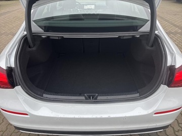 Mercedes Klasa A W177/V177 Hatchback Facelifting 1.3 200 163KM 2023 Mercedes-Benz A 200 Podgrzewana kierownica/ Ambien, zdjęcie 11