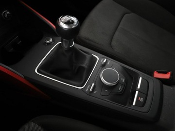 Audi Q2 SUV 1.4 TFSI COD Ultra 150KM 2017 Audi Q2 GRATIS! Pakiet Serwisowy o wartości 1000, zdjęcie 27
