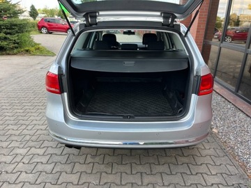 Volkswagen Passat B7 Variant 2.0 TDI CR DPF BlueMotion 140KM 2014 Volkswagen Passat 2.0 diesel 140 KM automat zarej w PL ksiazka serwis, zdjęcie 25